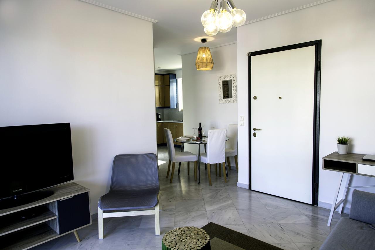Boutique52 Luxury Apartments Atene Esterno foto