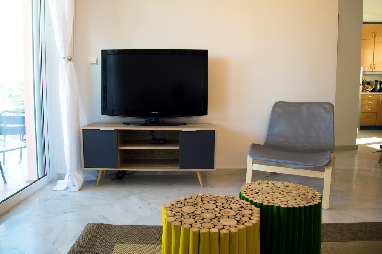 Boutique52 Luxury Apartments Atene Esterno foto